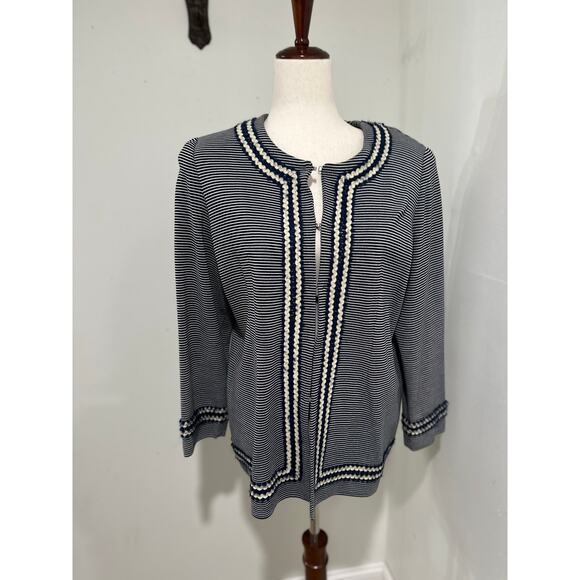 Exclusively MISOOK Front Hook Sweater Sweater Long Sleeve Cardigan Size L - Picture 1 of 9